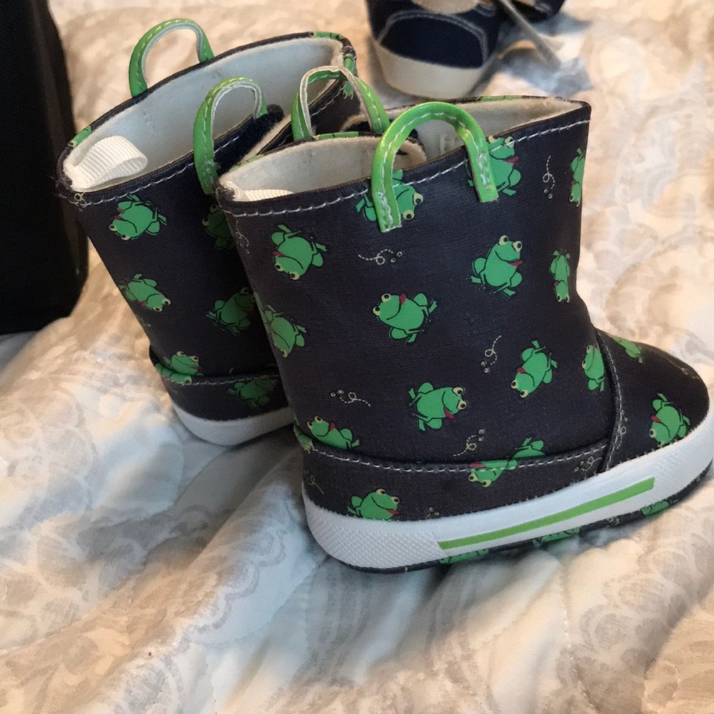 Rain boots